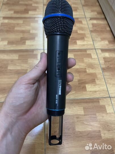 Безпроводной микрофон