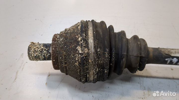 Полуось левая передняя Volkswagen Jetta 5