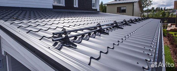 Монтаж снегозадержателей, водосточной системы