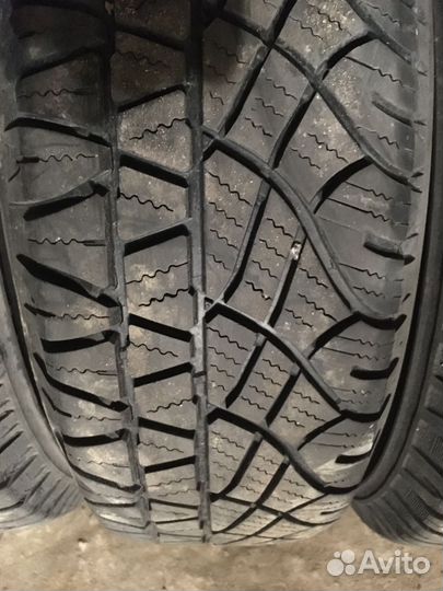 Michelin Latitude Cross 205/70 R15