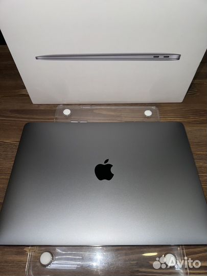 MacBook Air 13