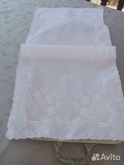 Красивая салфетка дорожка