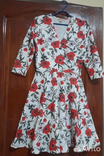 Женское платье