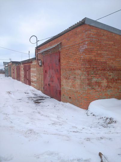 Гараж, > 30 м²