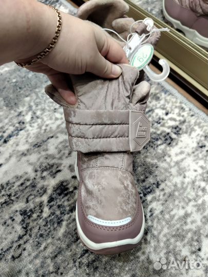 Сапоги для девочки новые, размер 29