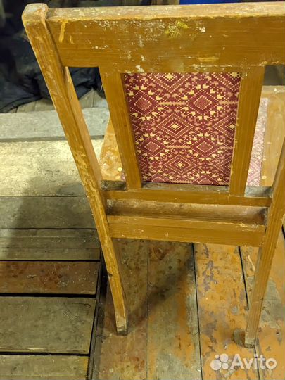Стул (сталинской эпохи)под реставрацию