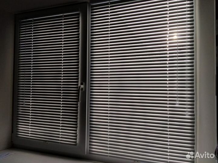 Горизонтальные жалюзи / шторы
