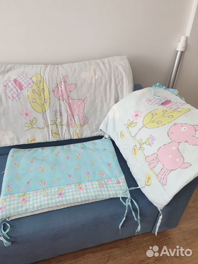 Детская кроватка с продольным маятником, матрасом