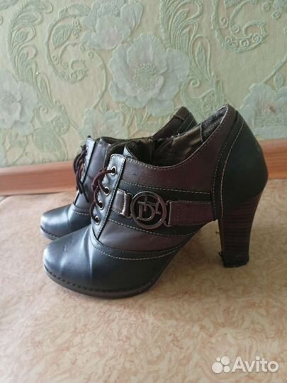 Полуботинки