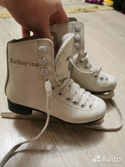 Коньки фигурные 29 размер