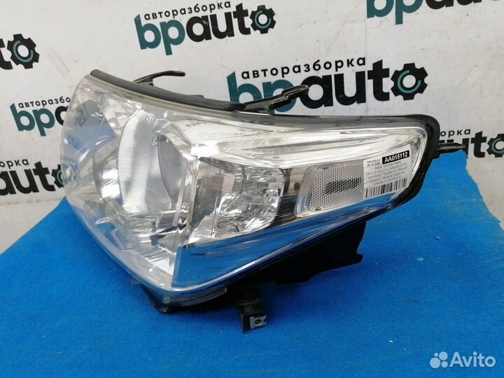 Фара галоген левая 81170-60C51 Toyota Land Cruiser