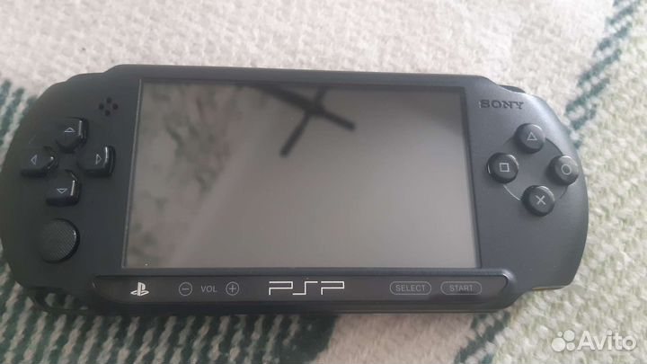 Sony PSP E1008 прошитая