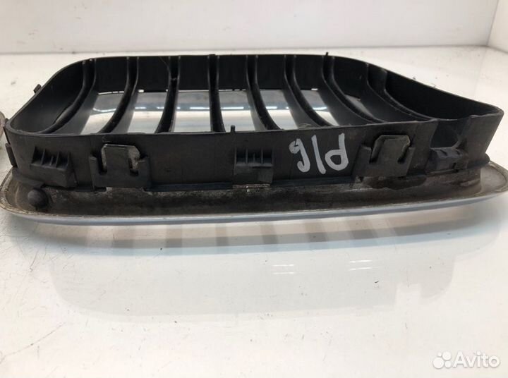 Решетка радиатора 8247674 BMW X5 E53 (1999-2006)