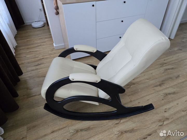 Кресло качалка