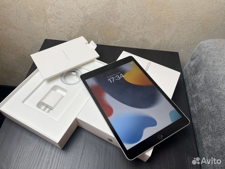 iPad 9th 2021 64Gb Silver 100% АКБ