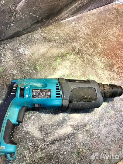 Перфоратор Makita HR2470