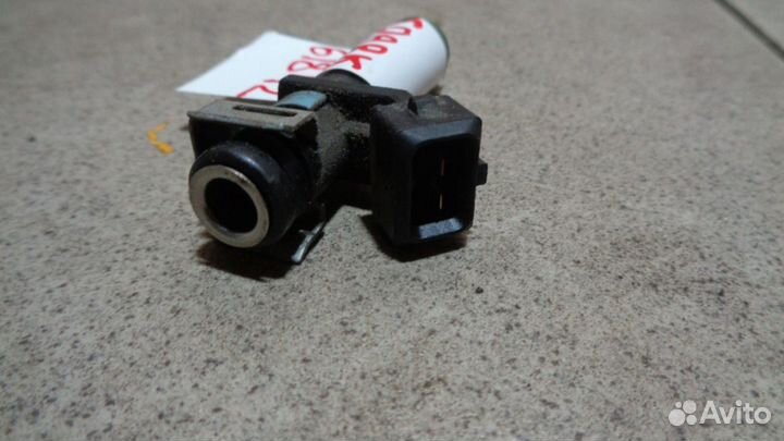 Форсунка инжекторная Chevrolet Spark 3