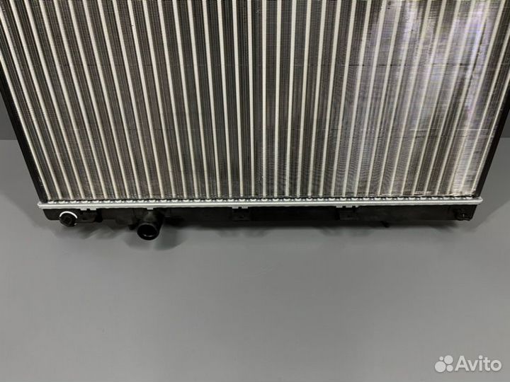 Радиатор охлаждения Mitsubishi Lancer 9 МКПП