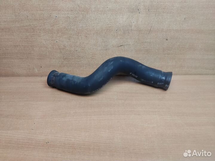 Патрубок радиатора нижний, Volvo 960