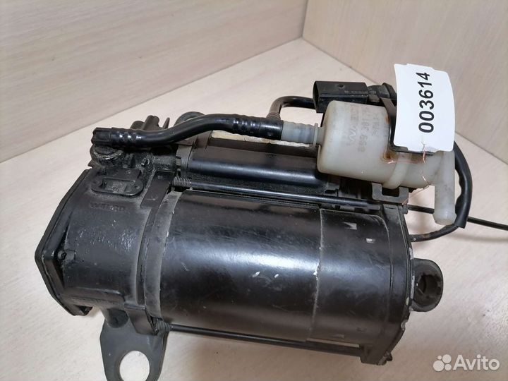 Компрессор подвески Jaguar XJ6 2004 X350, AJ30