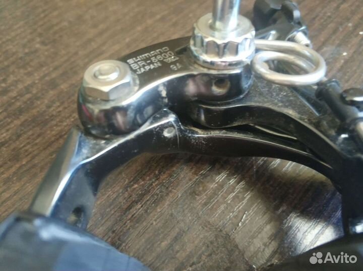 Тормоз передний Shimano BR-5600. Japan