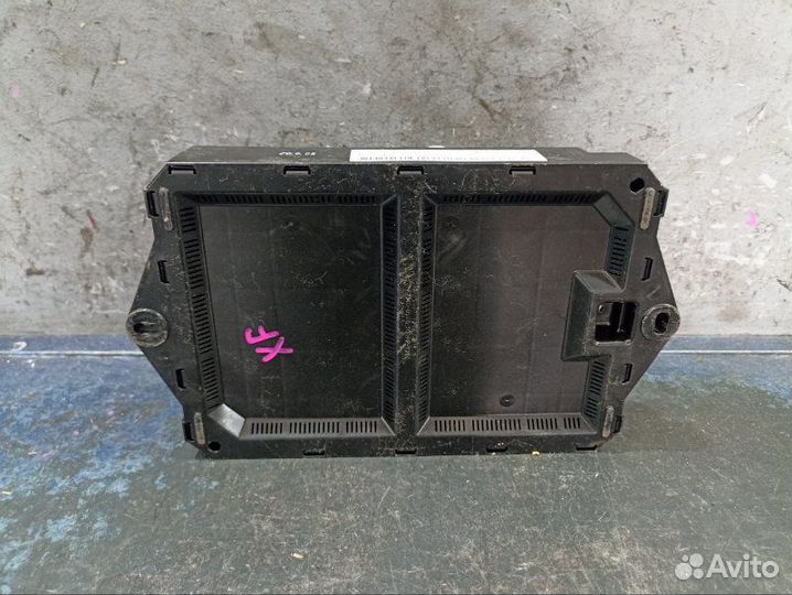 Блок предохранителей Jaguar Xf X250