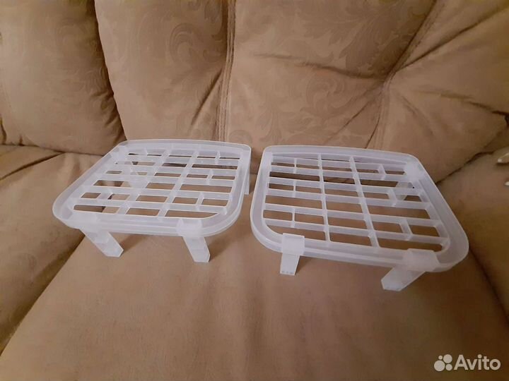 Подставка-органайзер для тарелок новая