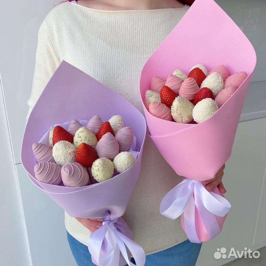 Клубника в шоколаде, розы, букеты