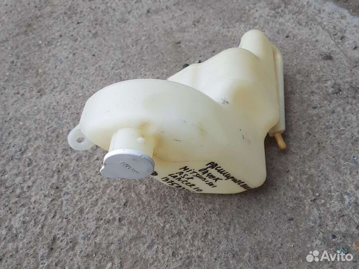 Расширительный бачок Mitsubishi Asx Lancer 10