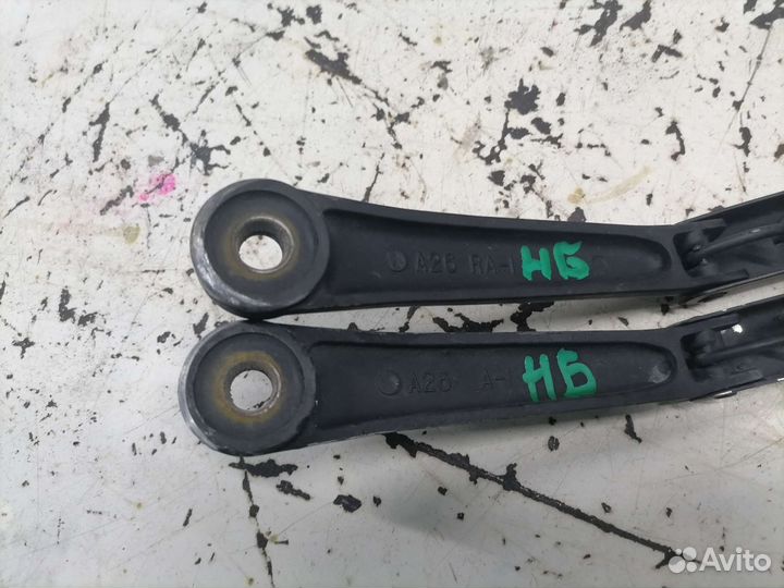 Поводки дворников Nissan Bluebird 14