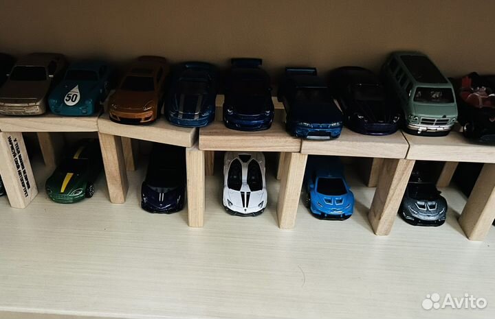 Машинки hotwheels