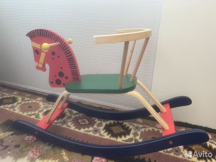 Детская качалка лошадь