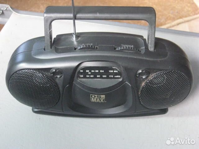 Настольное радио ds max