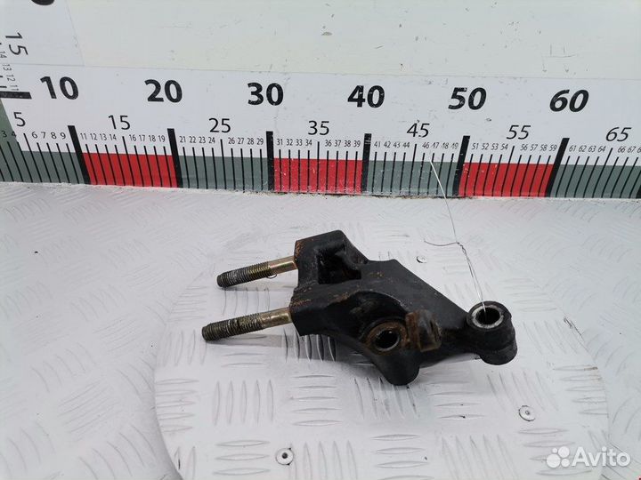 Кронштейн для Mazda 5 CR