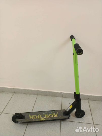 Самокат трюковой Reactions