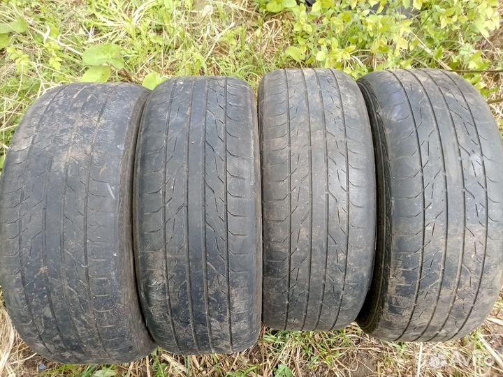 Toyo DRB 215/55 R17 23G