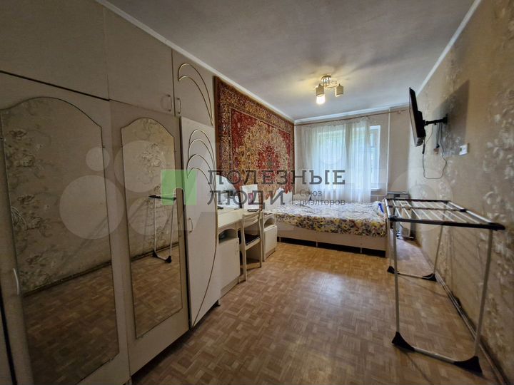 3-к. квартира, 56 м², 1/5 эт.