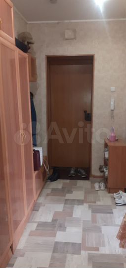 2-к. квартира, 57 м², 5/5 эт.