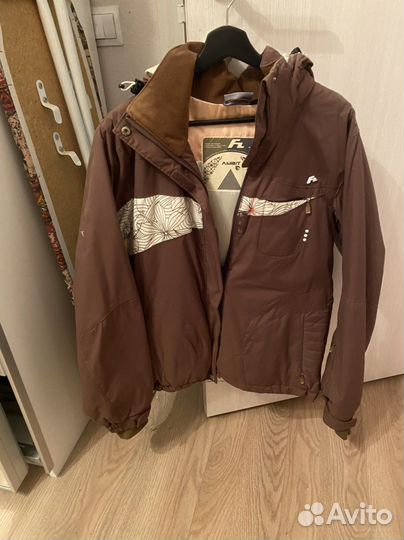 Куртка для сноуборда