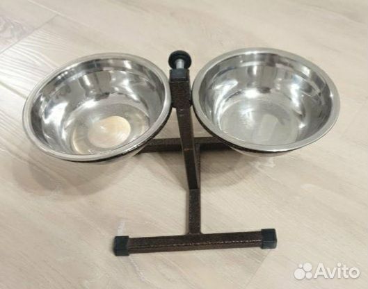 Миска для животных на подставке