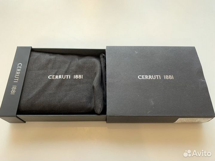 Потрмоне cerruti 1881