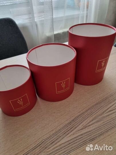 Коробка шляпная для цветов