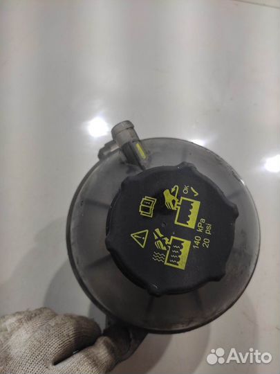 Бачок охлаждающей жидкости (Haval Jolion)