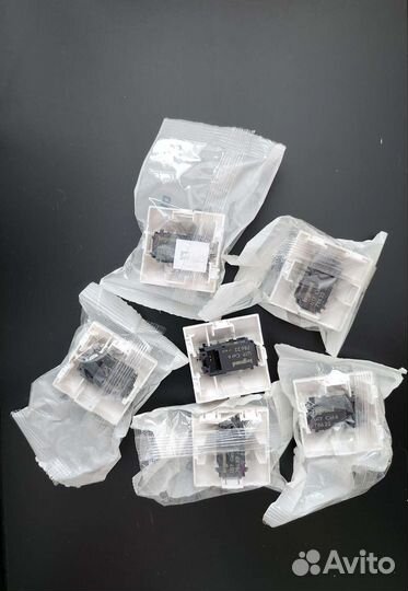 Розетка компьютерная Legrand