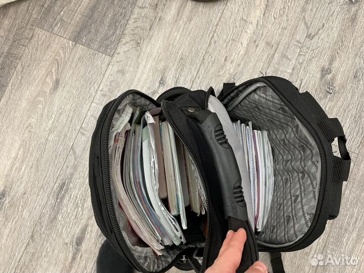 Рюкзак школьный почти новый