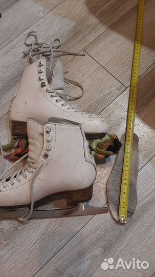 Фигурные коньки Wifa 32