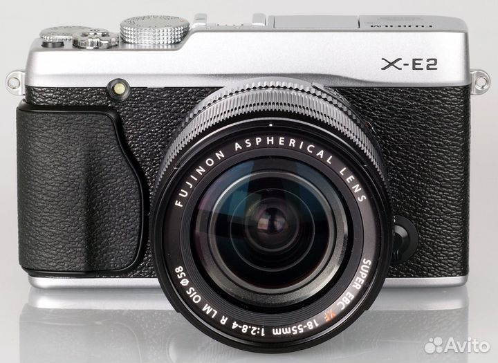 Fujifilm X-E2(18-55мм+Бленда) +Сумка+32гб+Коробка+
