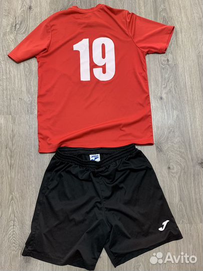 Футбольная форма joma