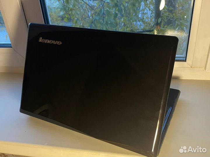 Ноутбук Lenovo g585 рабочий