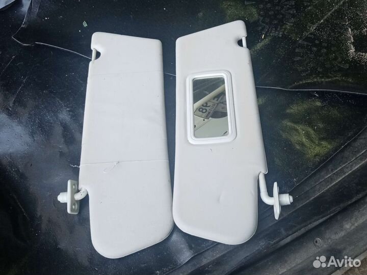 Солнцезащитный козырёк на Нива Шевроле